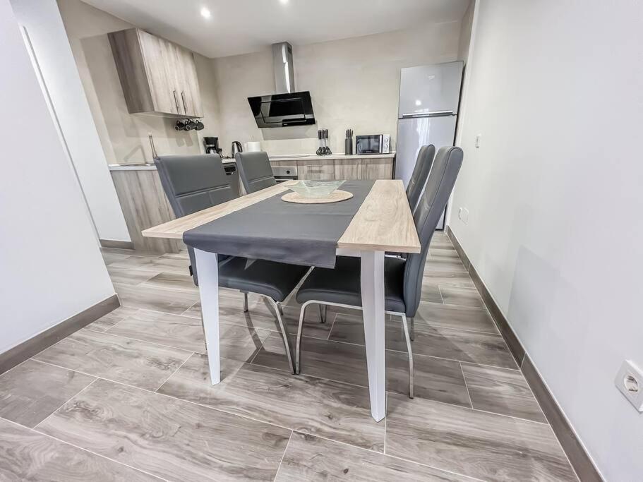 Modern 2 Bed Apartment With Pool In Frigiliana Dış mekan fotoğraf